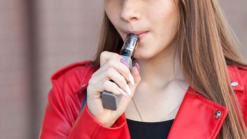 电子烟使用与口腔健康的关系-第1张图片-电子烟烟油论坛